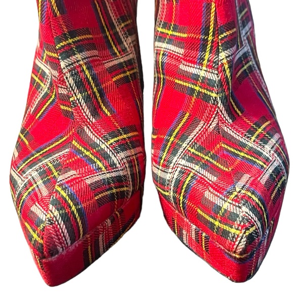 Betsy Johnson RAYLAN Plaid Platform Bootie Size 9 - Picture 9 of 15